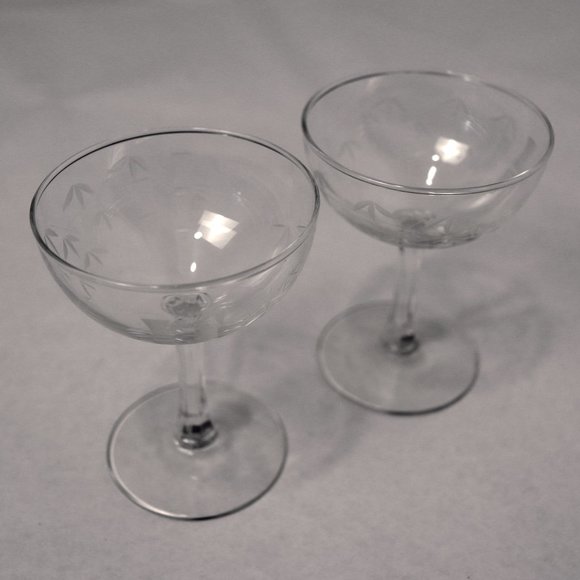 Mid Century Sasaki Bamboo Glasses - Set of 11 - Etched Bamboo Chinoiserie - Picture 4 of 9